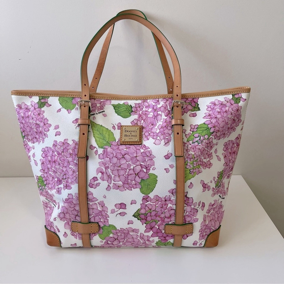 Rare Dooney and Bourke Multicolor Pink and White Hydrangea Floral Tote - Picture 1 of 12